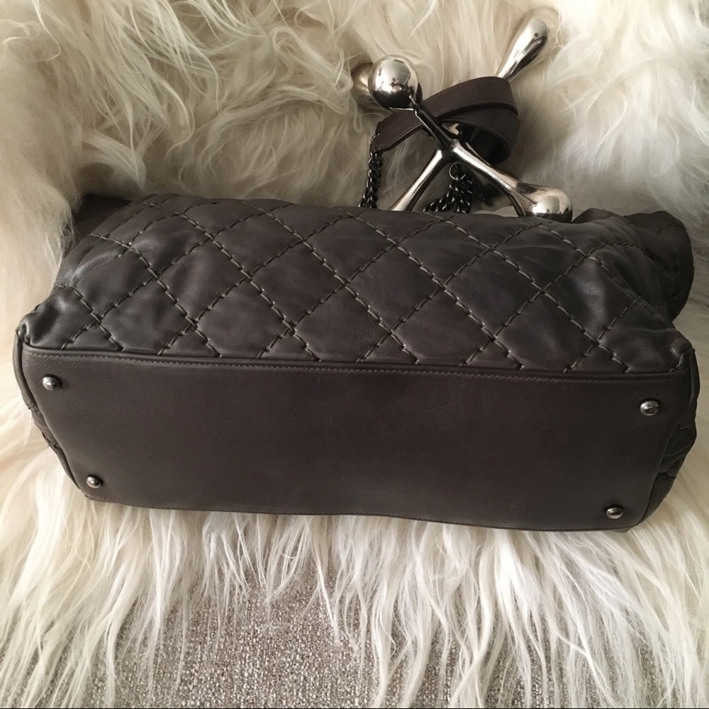 🎉HOST PICK🎉 CHANEL Ultimate Stitch Tote💋 - Picture 6 of 8